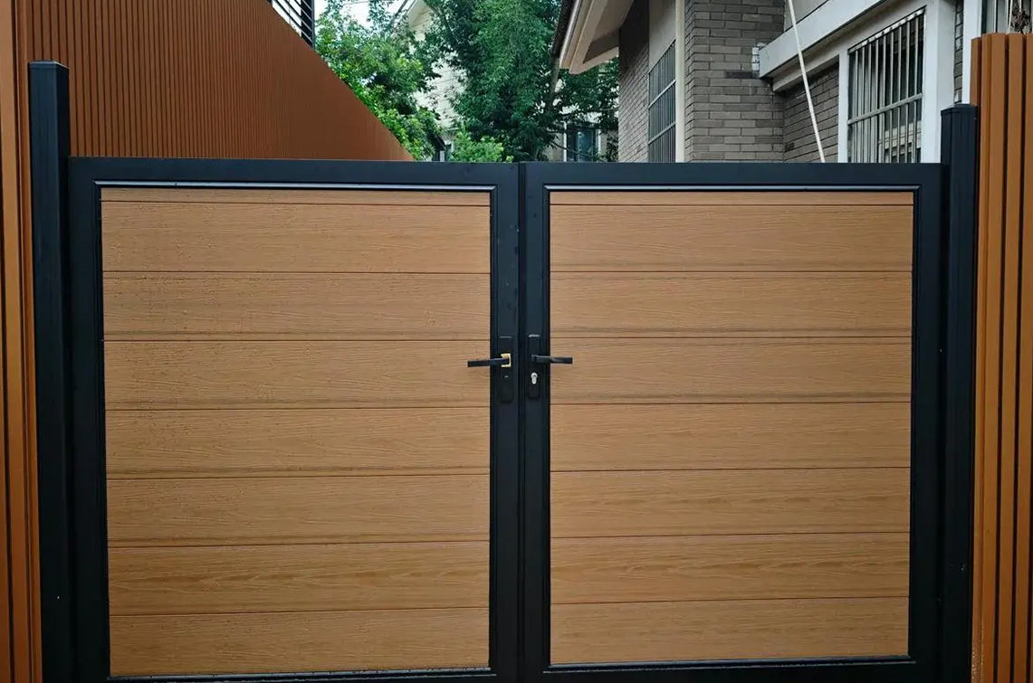 Single vs Double Fence Gates: Which One Should You Choose? 
